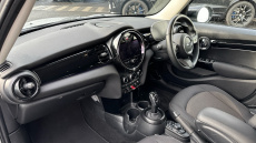 MINI Hatchback 1.5 Cooper Classic Premium 5dr Petrol Hatchback